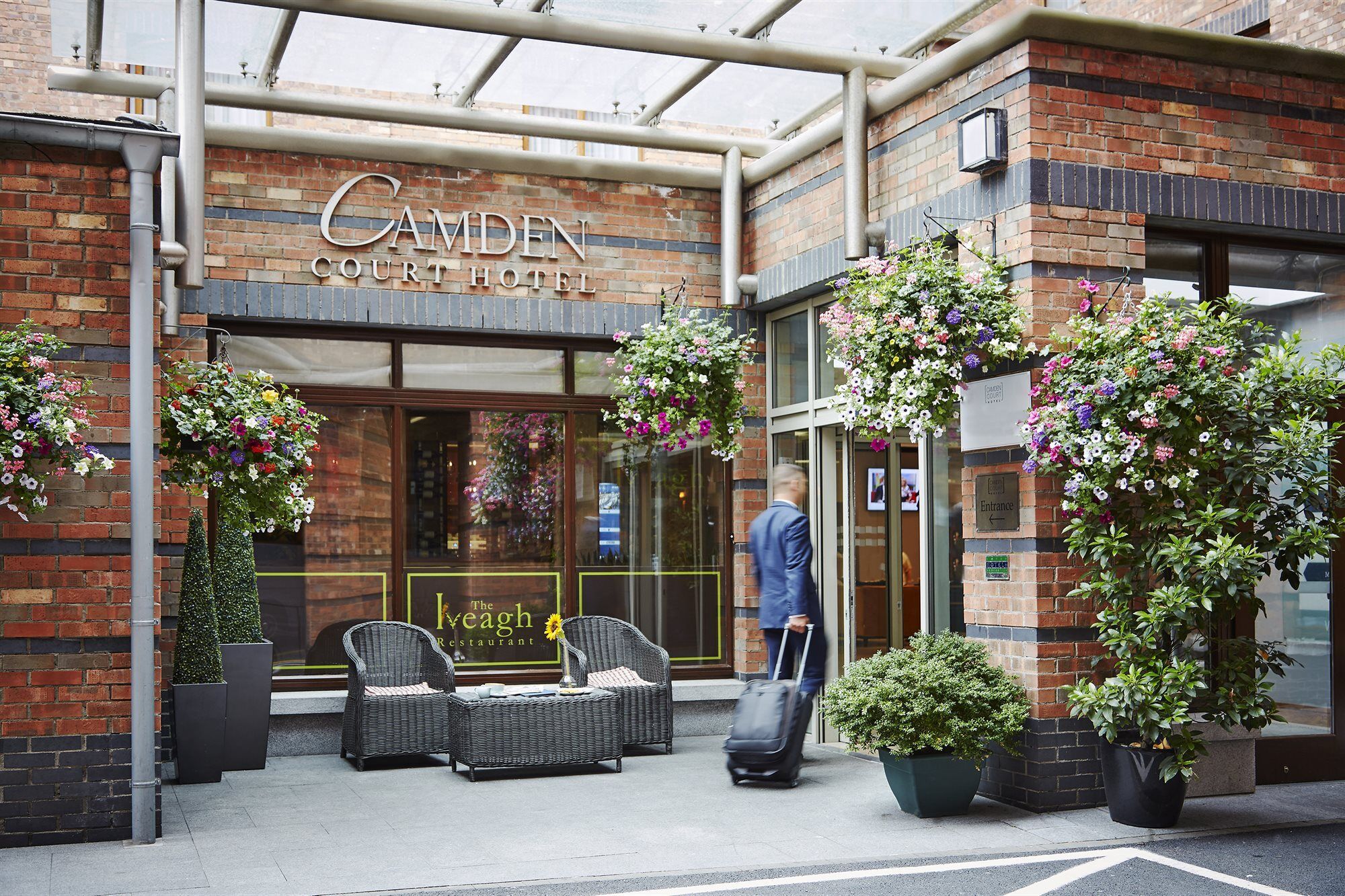 Camden Court Hotel Dublin Dış mekan fotoğraf