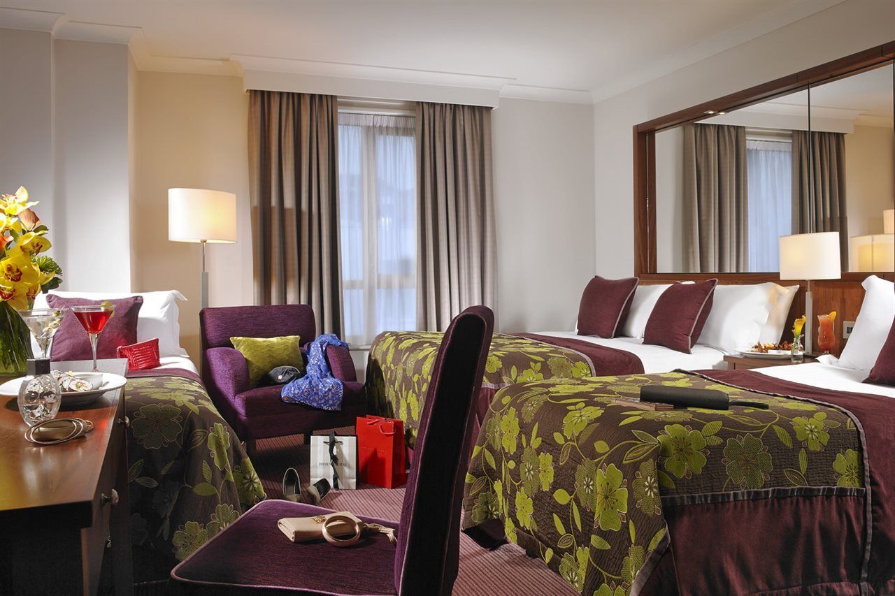 Camden Court Hotel Dublin Dış mekan fotoğraf